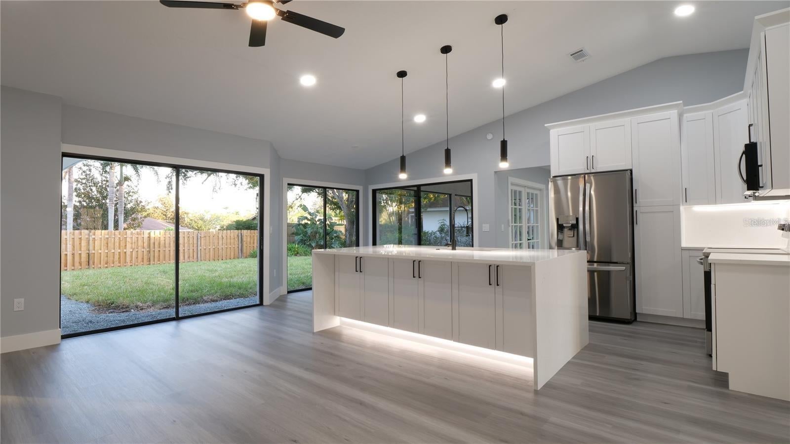 1007 NW 82ND STREET