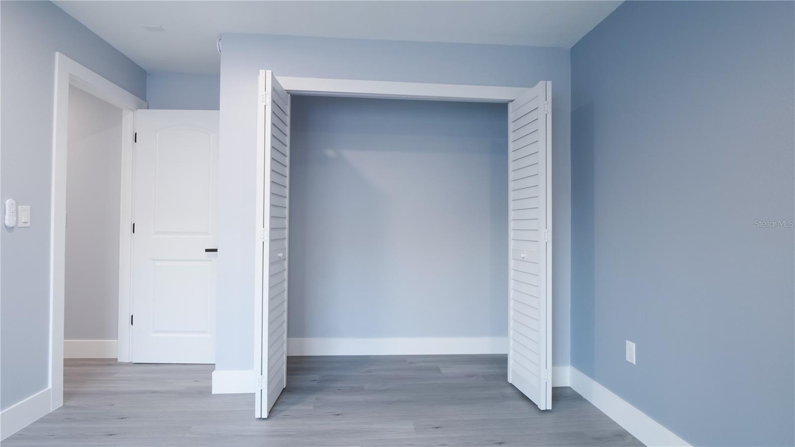 PINE MEADOW - Residential