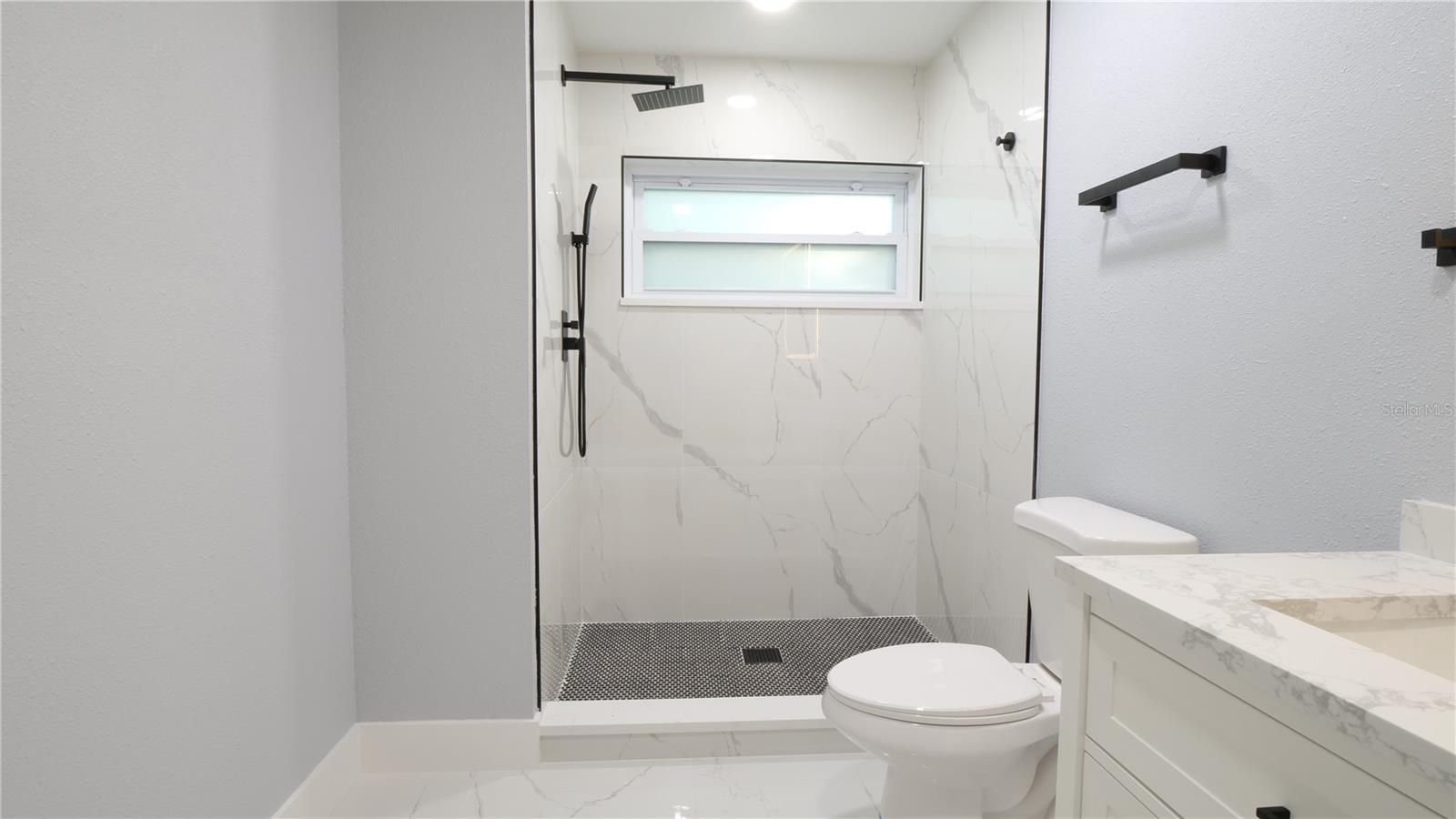 PINE MEADOW - Residential