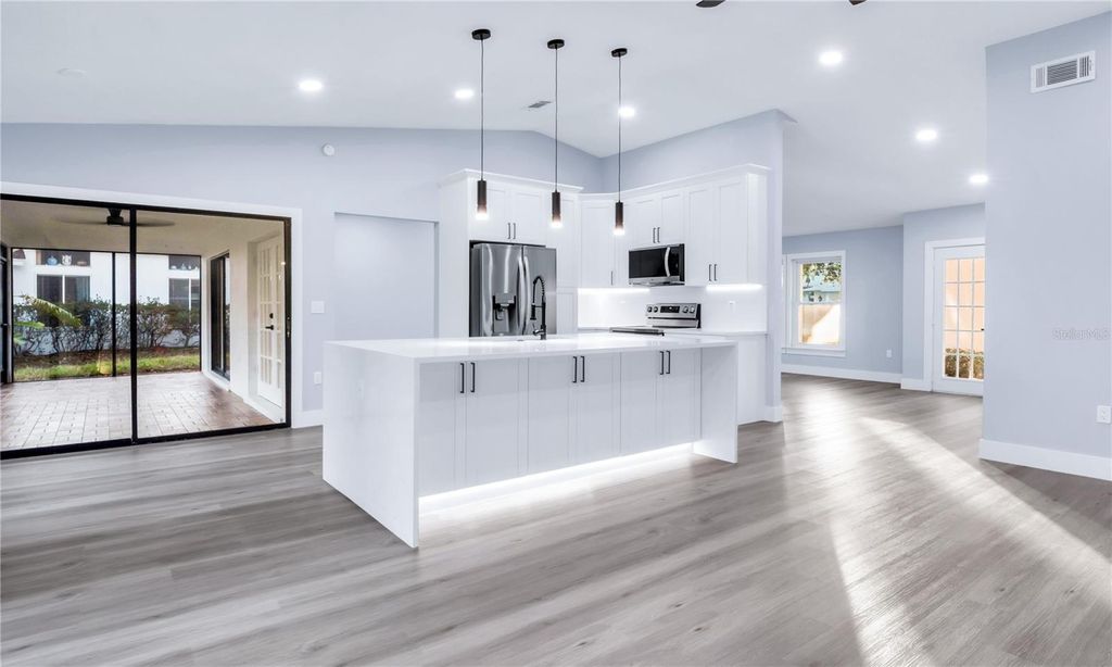 Photo of 1007 NW 82nd Street, Bradenton, FL 34209 (MLS # TB8450767)