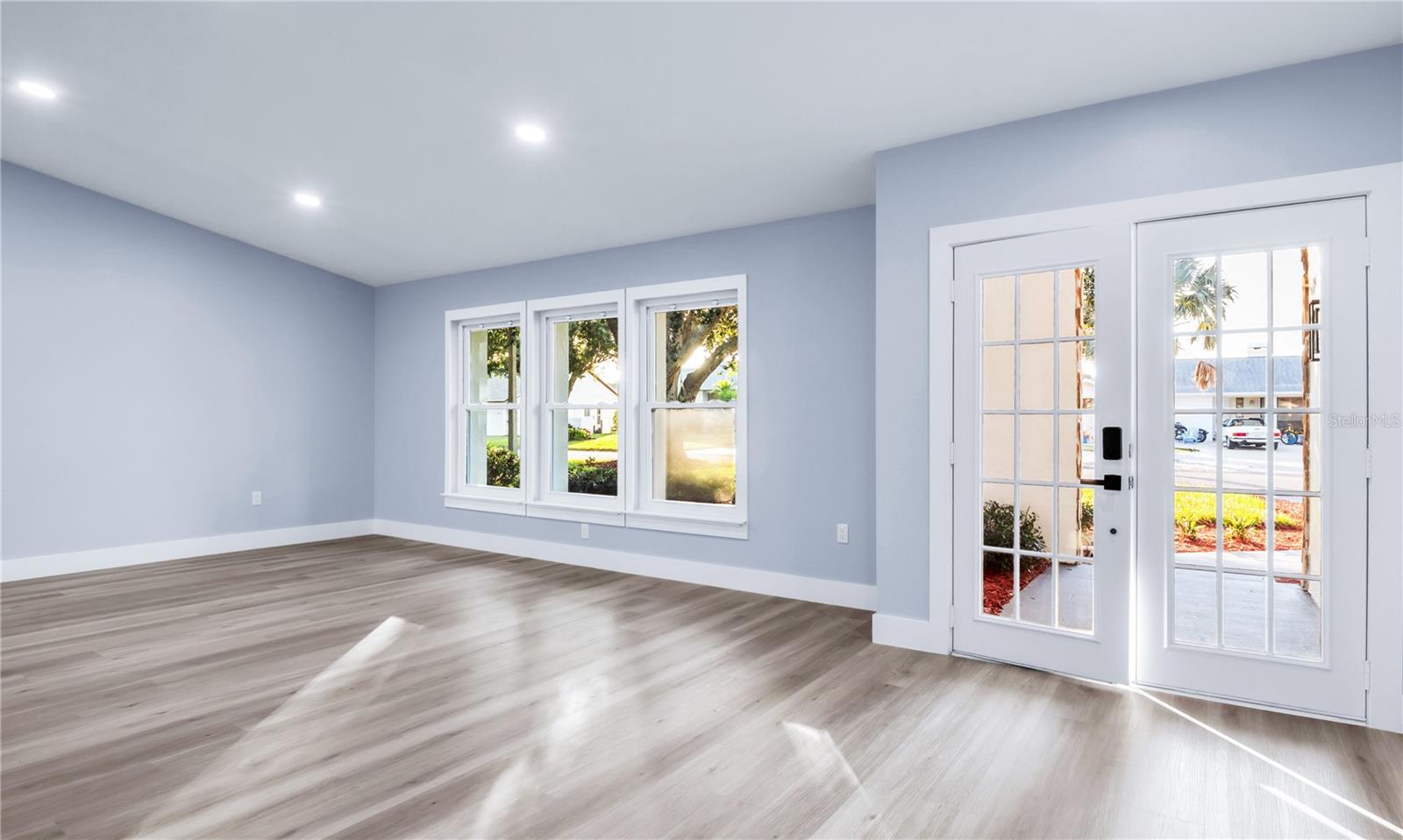 PINE MEADOW - Residential