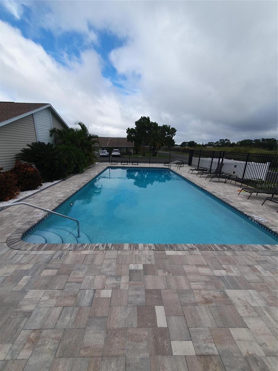 HIDDEN LAKE VILLAS - Residential Lease