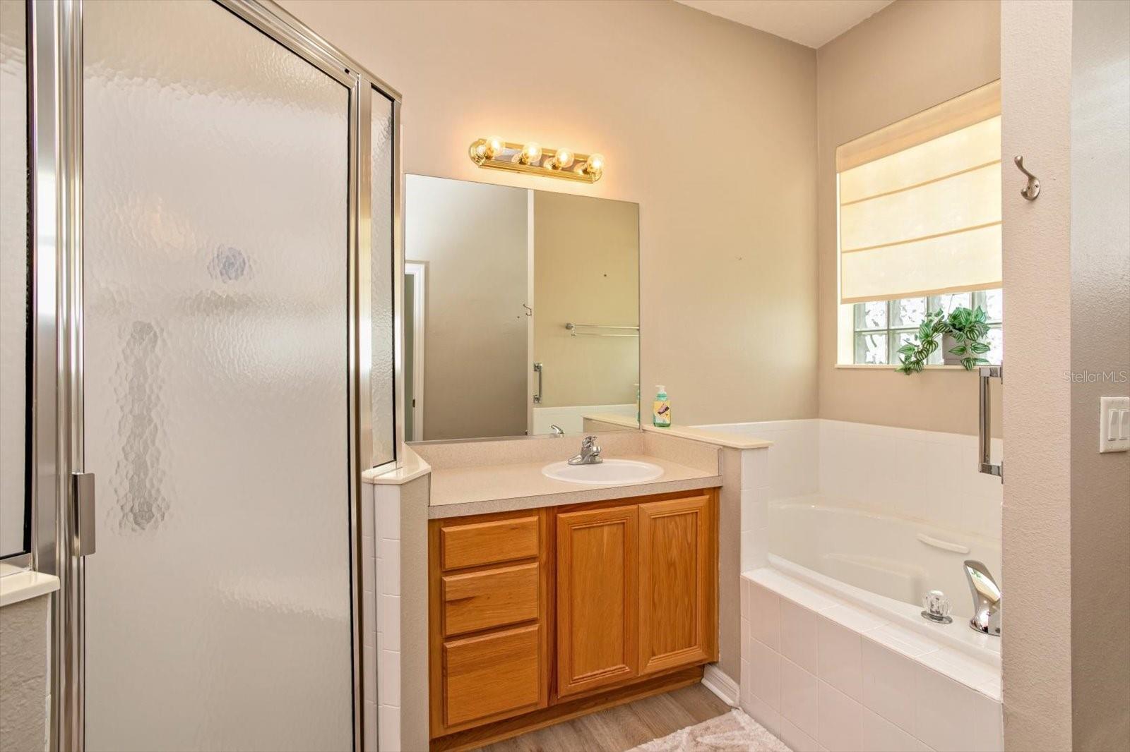 PLANTATION AT LEESBURG GLENDALE VILLAGE - Residential