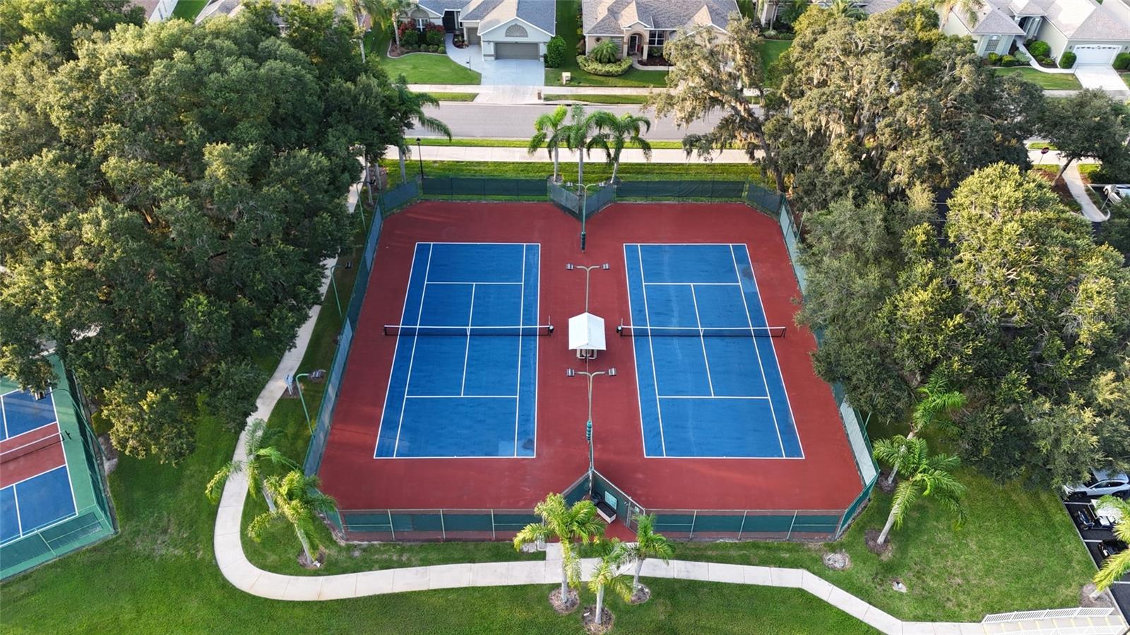 PLANTATION AT LEESBURG GLENDALE VILLAGE - Residential