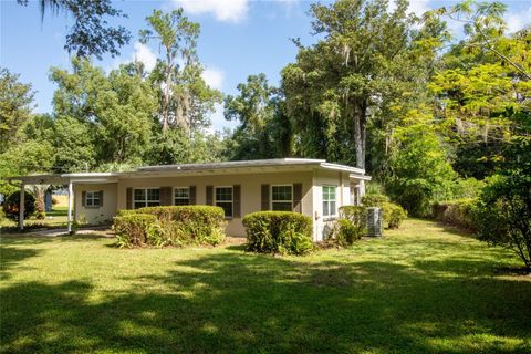 A home in KEYSTONE HEIGHTS