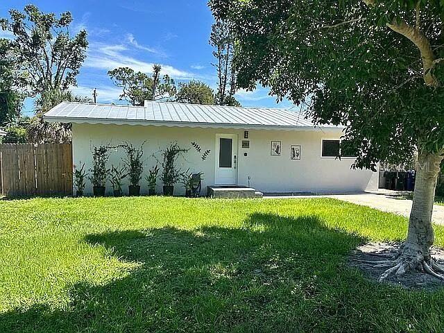 Charming Renovated Bungalow in the Heart of Sarasota
Welcome to 2117 Palm Terrace – a beautifully renovated 2-bedroom, 2-bath gem has a great blend of charm, style, and modern convenience. Set on a spacious 8,138 sq ft lot, this 1951-built home has been fully transformed in 2023 with brand-new features throughout.
Step inside to discover a light-filled interior with 760 sq ft of thoughtfully designed living space. Everything is new – from the hurricane-impact windows and doors to the stylish finishes, brand-new central AC, and energy-efficient electric heating. The open layout is for everyday living.
Highlights include:
Metal Roof
New water heater & AC
Washer/dryer in unit
Fully fenced-in backyard with shed
Private driveway
No HOA fees – Rental friendly
Option to purchase furnished and rental-ready
Whether you're a first-time buyer, part time resident, or savvy owner, this turnkey property is a rare find just minutes from world-famous Siesta Key Beach, shopping, dining, and downtown Sarasota.
Don't miss this opportunity to own a move-in-ready coastal cottage with income potential!