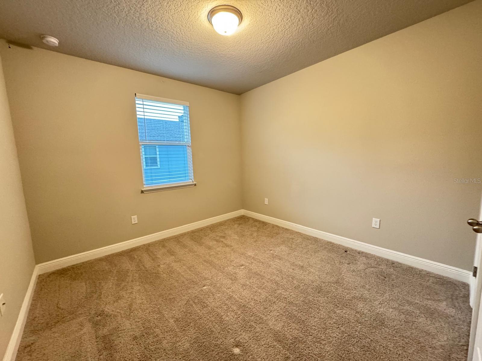 ENCLAVE AT HAWKS CREST - Residential Lease