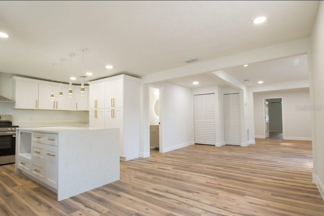 PINELLAS PARK - Residential