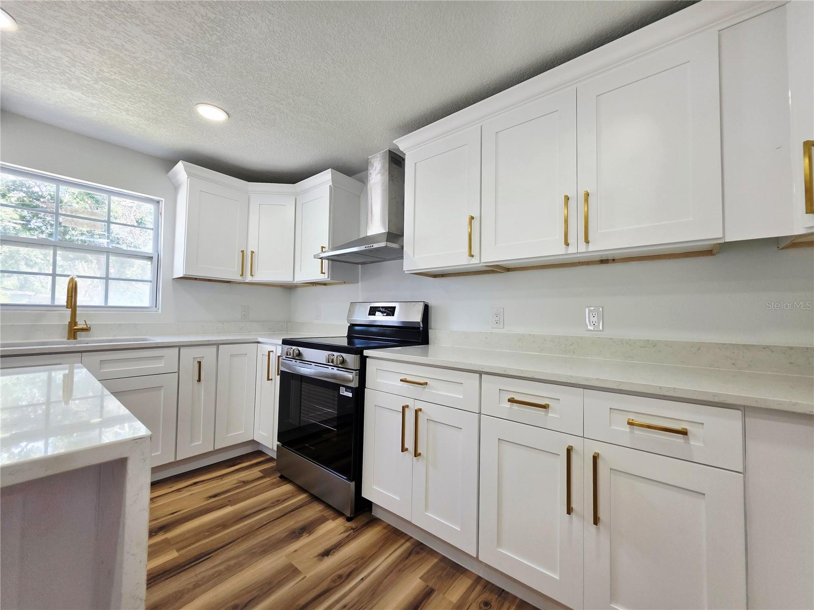 PINELLAS PARK - Residential