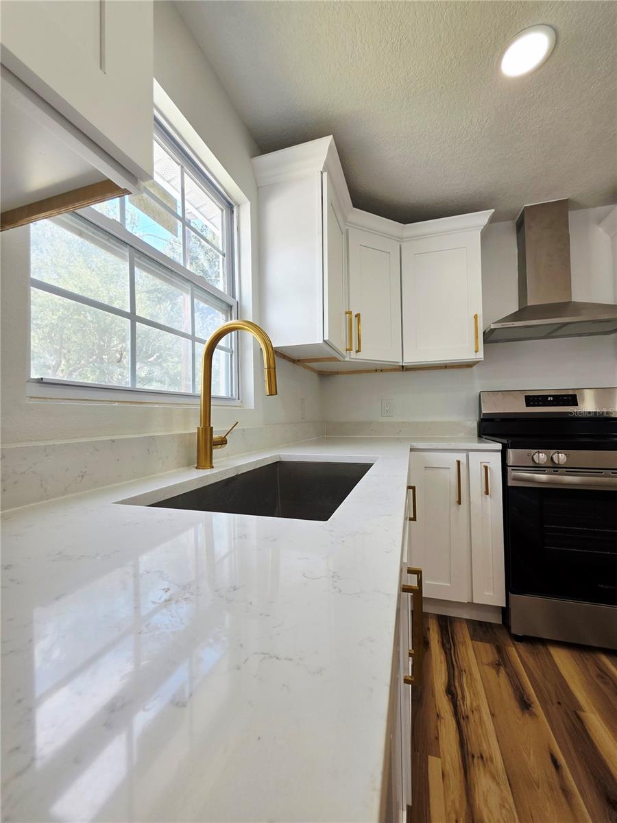 PINELLAS PARK - Residential