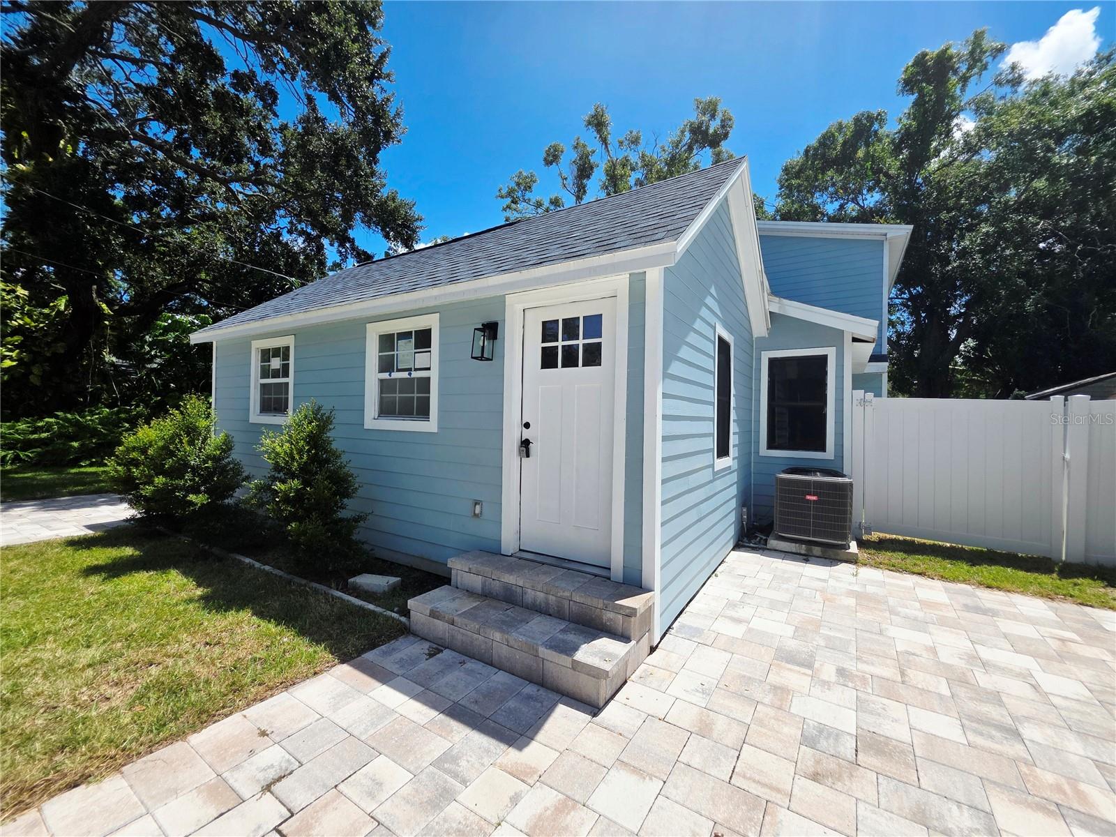 PINELLAS PARK - Residential