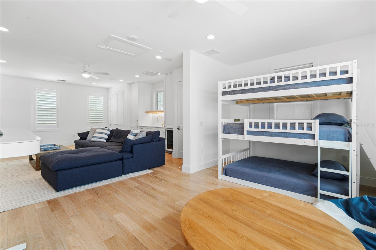 SHORE ACRES EDGEWATER SEC - Residential