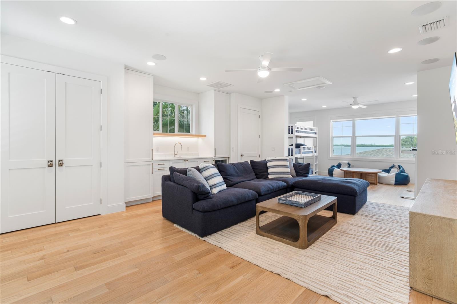 SHORE ACRES EDGEWATER SEC - Residential