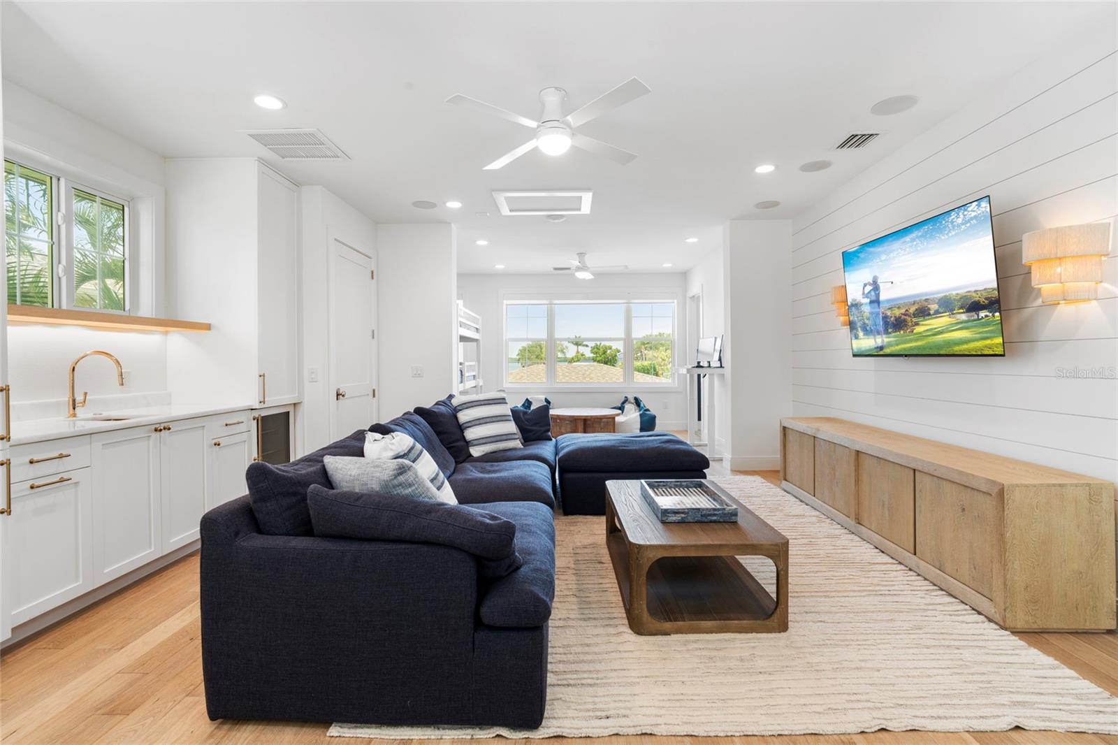 SHORE ACRES EDGEWATER SEC - Residential