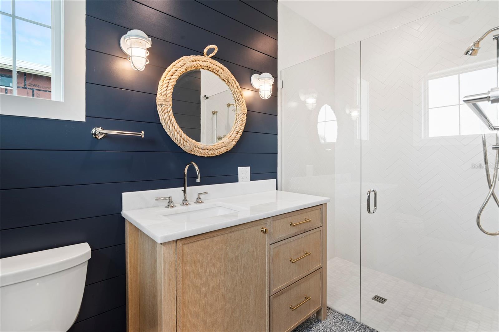 SHORE ACRES EDGEWATER SEC - Residential