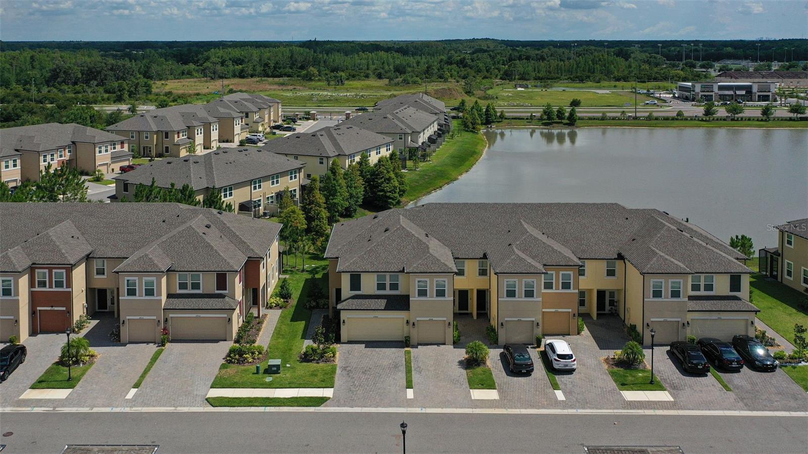 WINDERMERE ESTATES - Residential