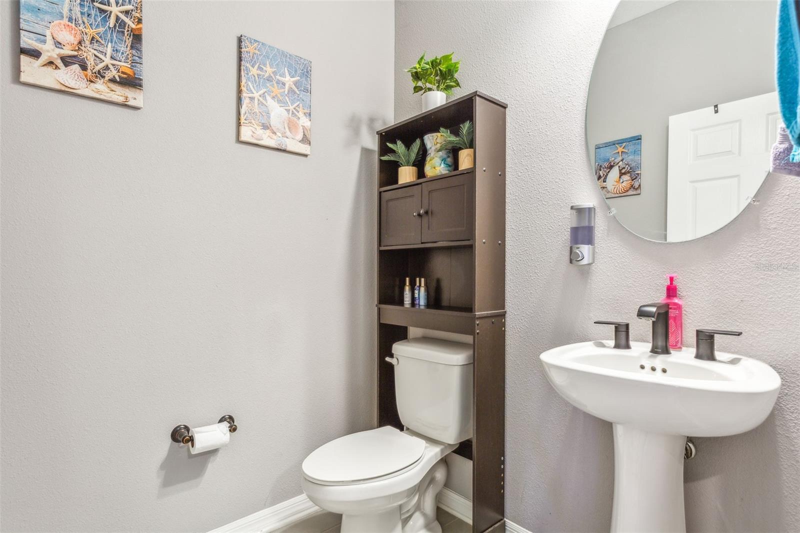 WINDERMERE ESTATES - Residential