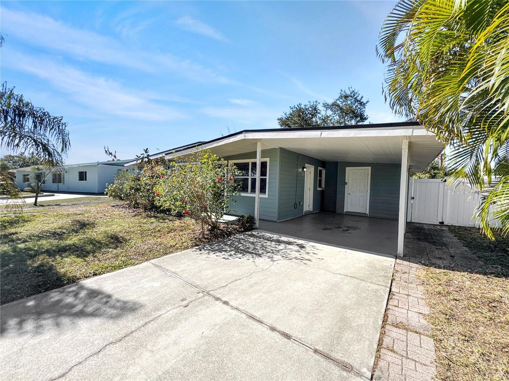 Photo of Sarasota, FL 34231 (MLS # TB8475131)