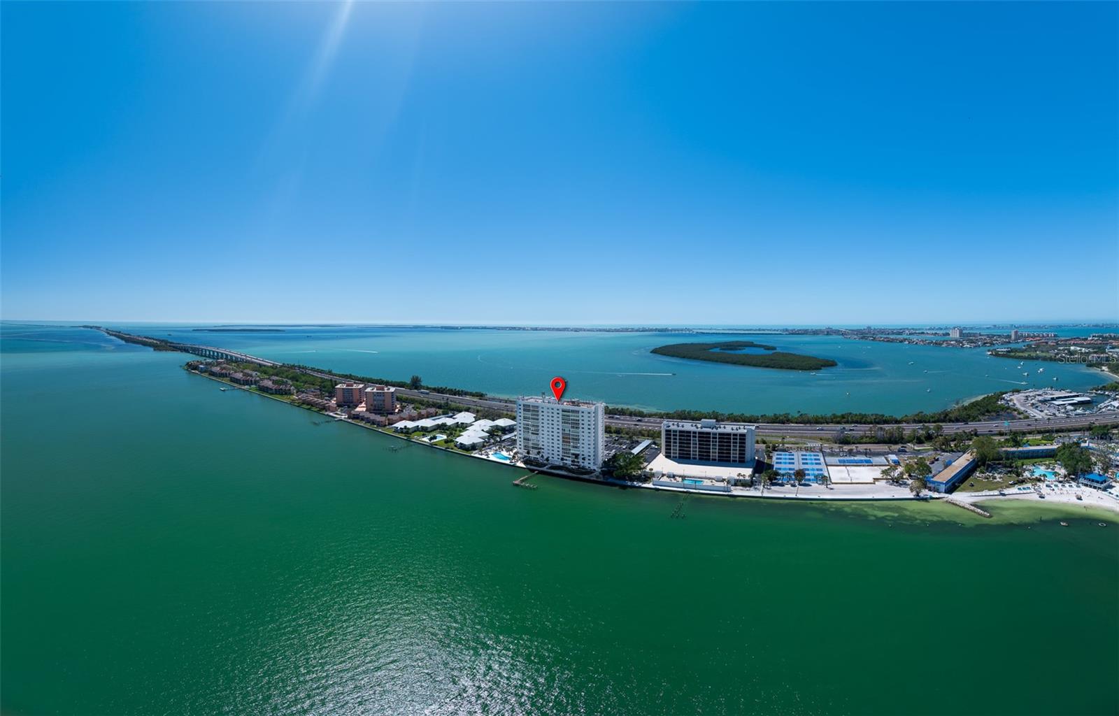SKY HARBOUR CONDO APTS - Residential