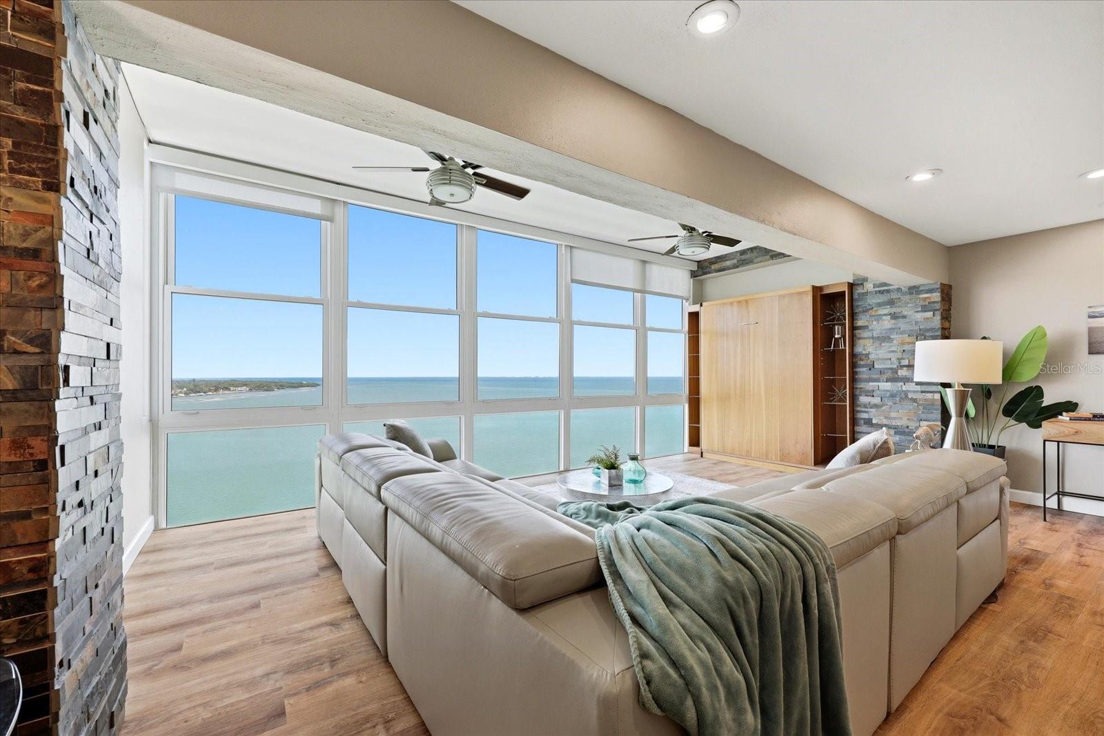 SKY HARBOUR CONDO APTS - Residential