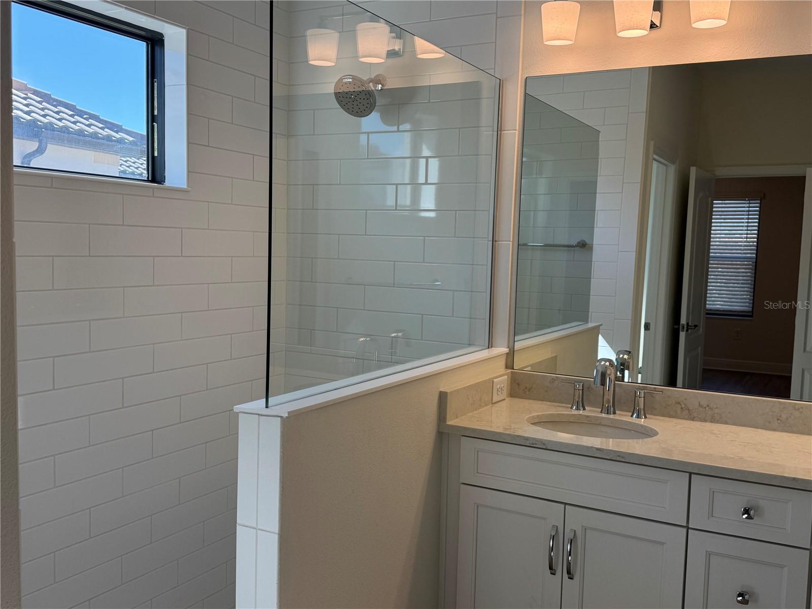 VICENZA PH 2 - Residential