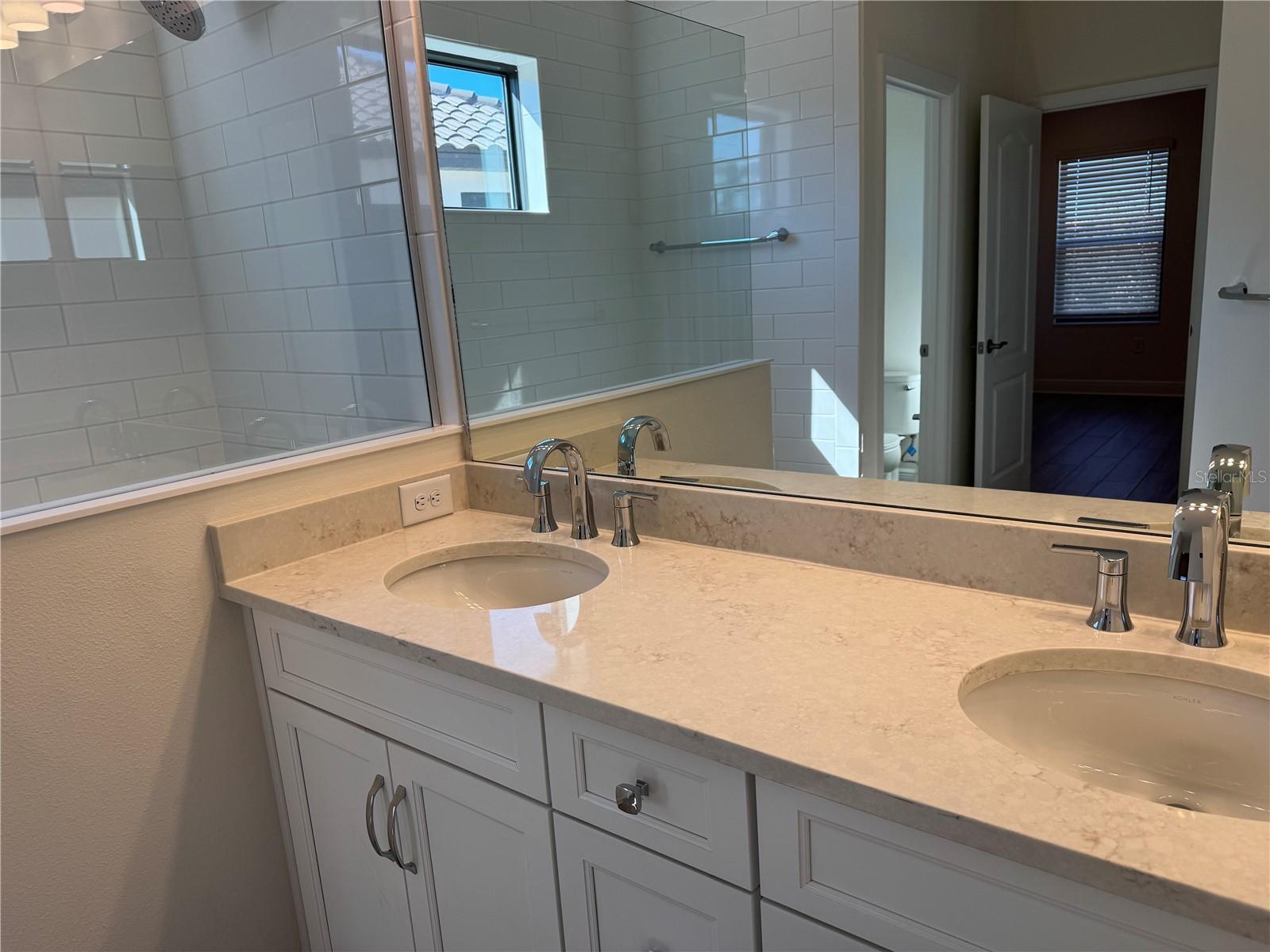 VICENZA PH 2 - Residential