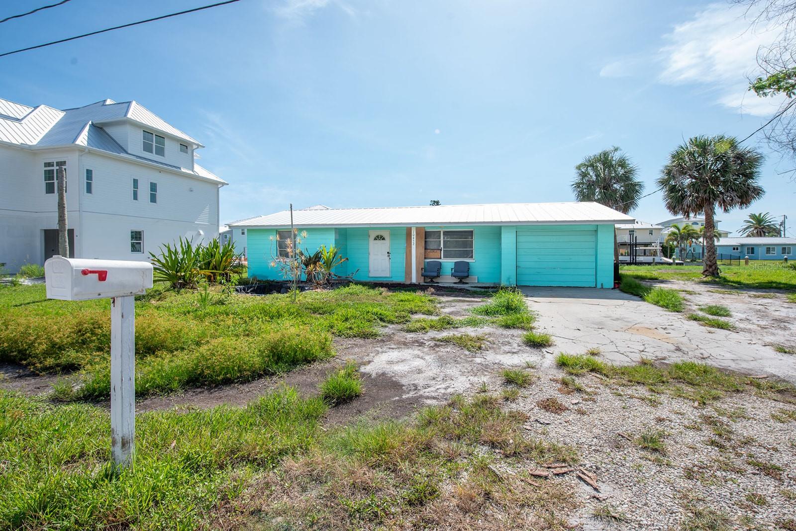 PALM POINT - Land