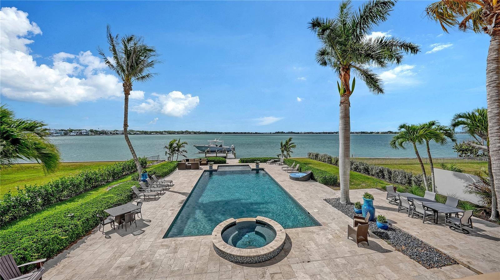 HARBOR ACRES - Residential