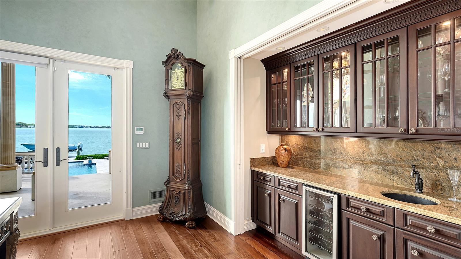 HARBOR ACRES - Residential