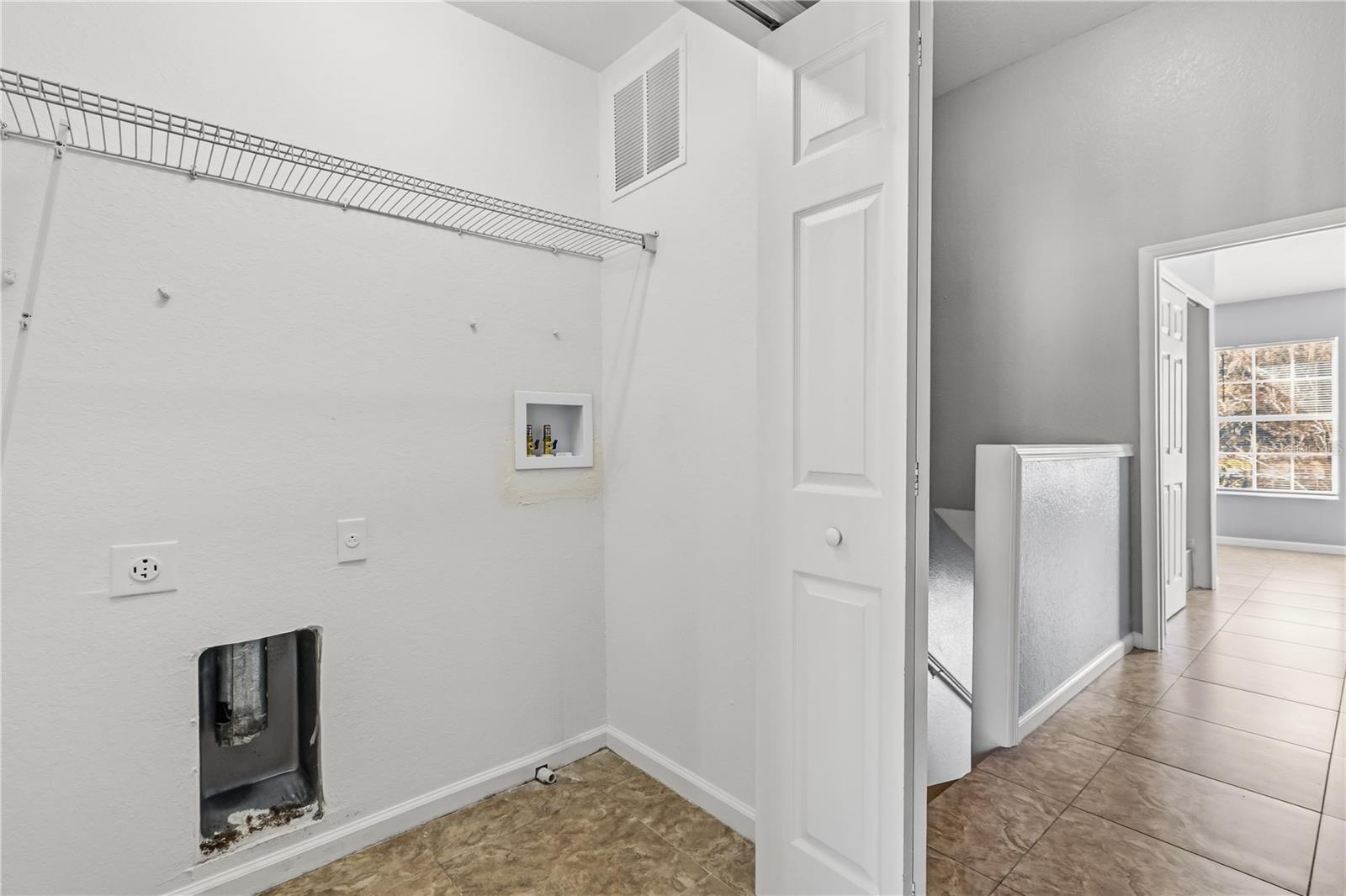 REGENCY OAKS UNIT ONE - Residential