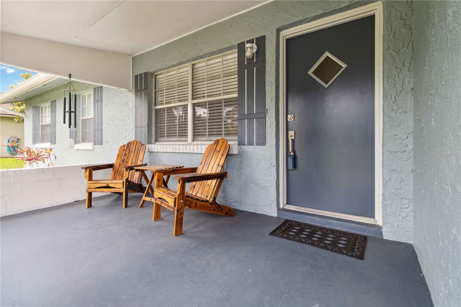 1920 TRAVELERS PALM DRIVE