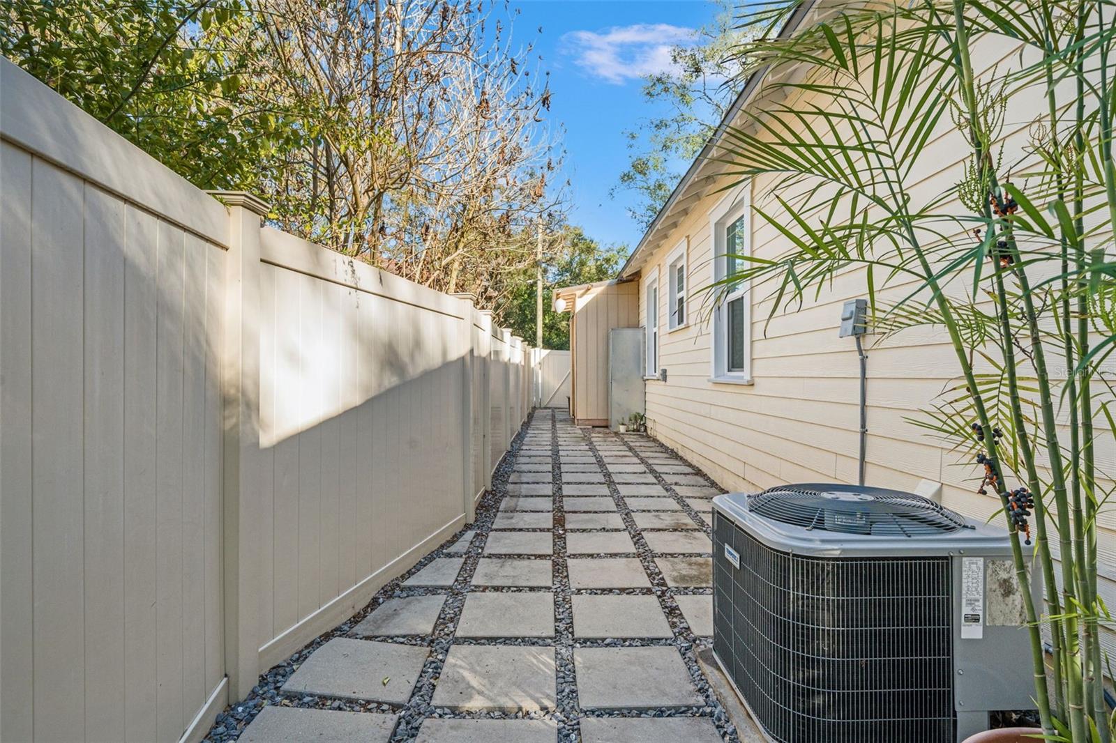 AURORA - Residential