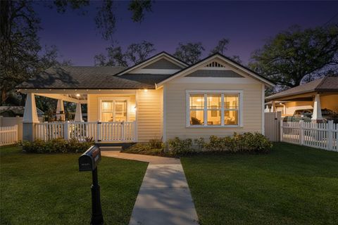 Photo of 5202 N 10th Street, Tampa, FL 33603 (MLS # TB8476036)