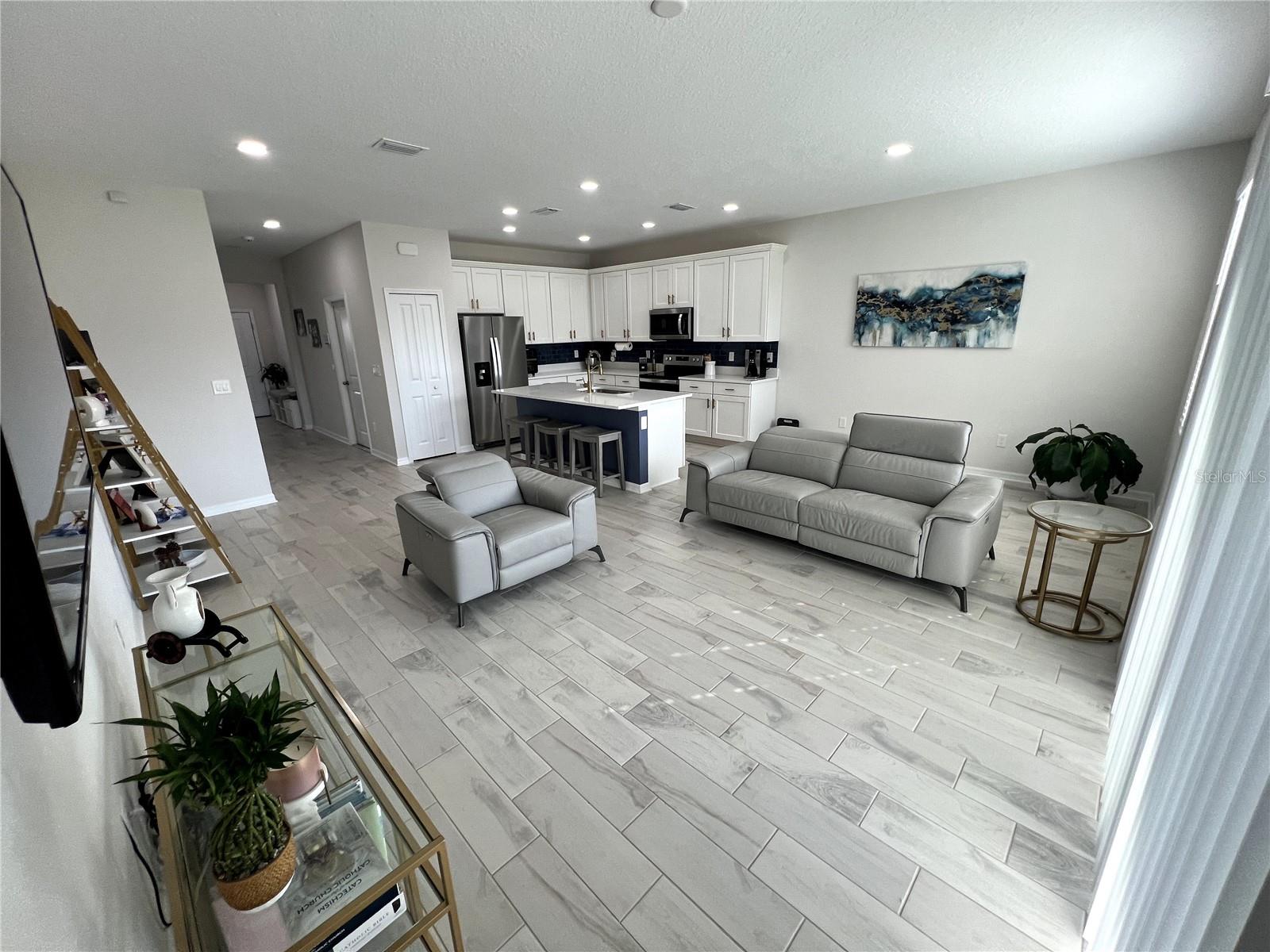 10922 BRIGHTLEAF COURT
