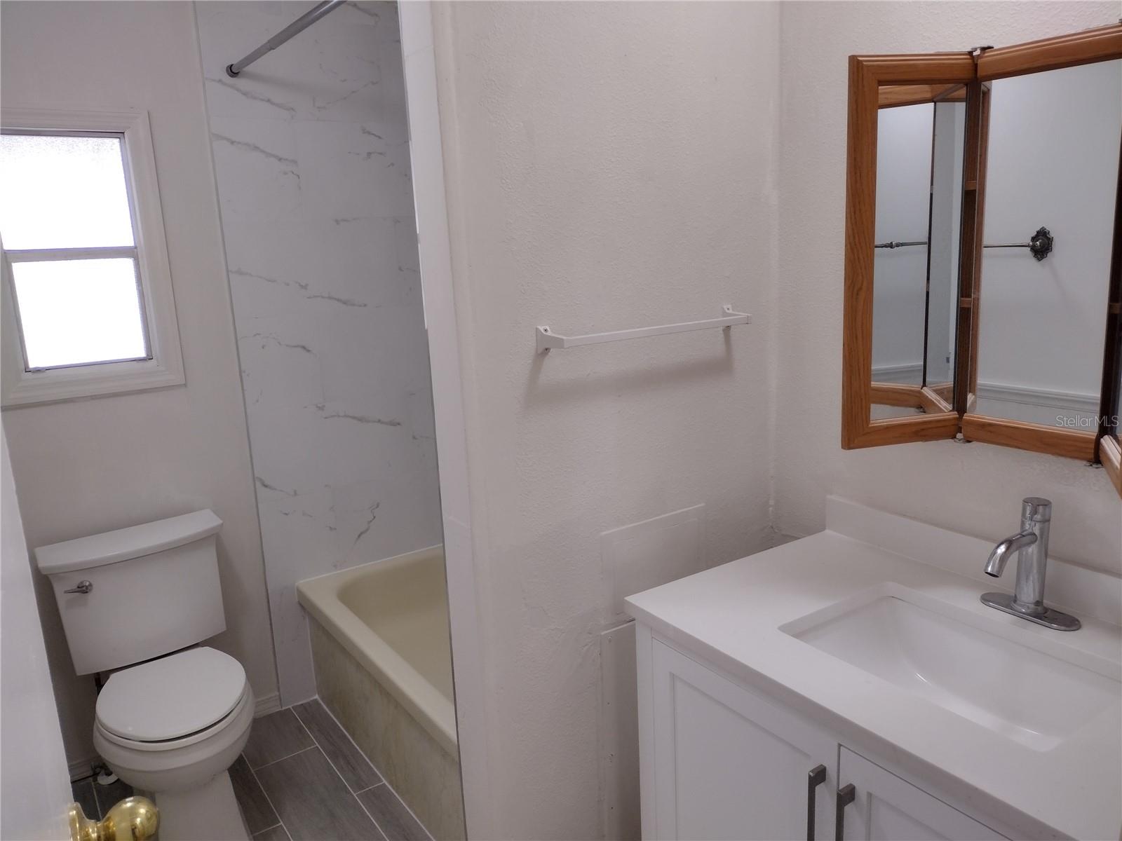 ORANGE BLOSSOM GARDENS UNIT 03 - Residential