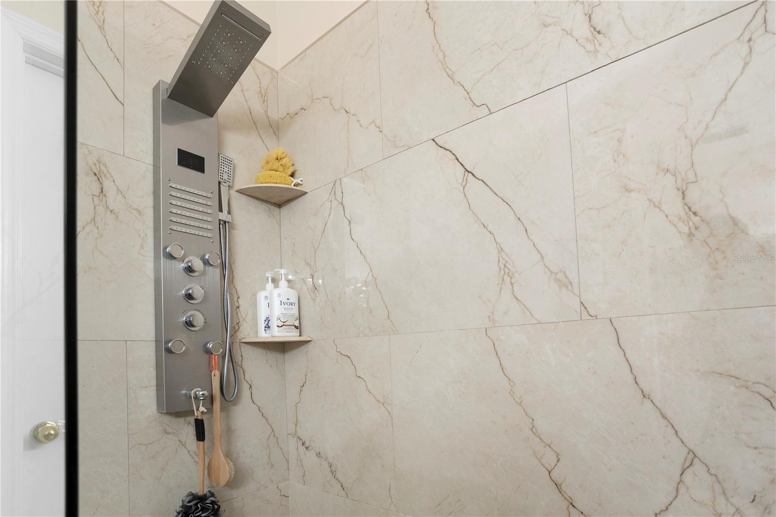 LAKE KEHOE PRESERVE 45/87 - Residential