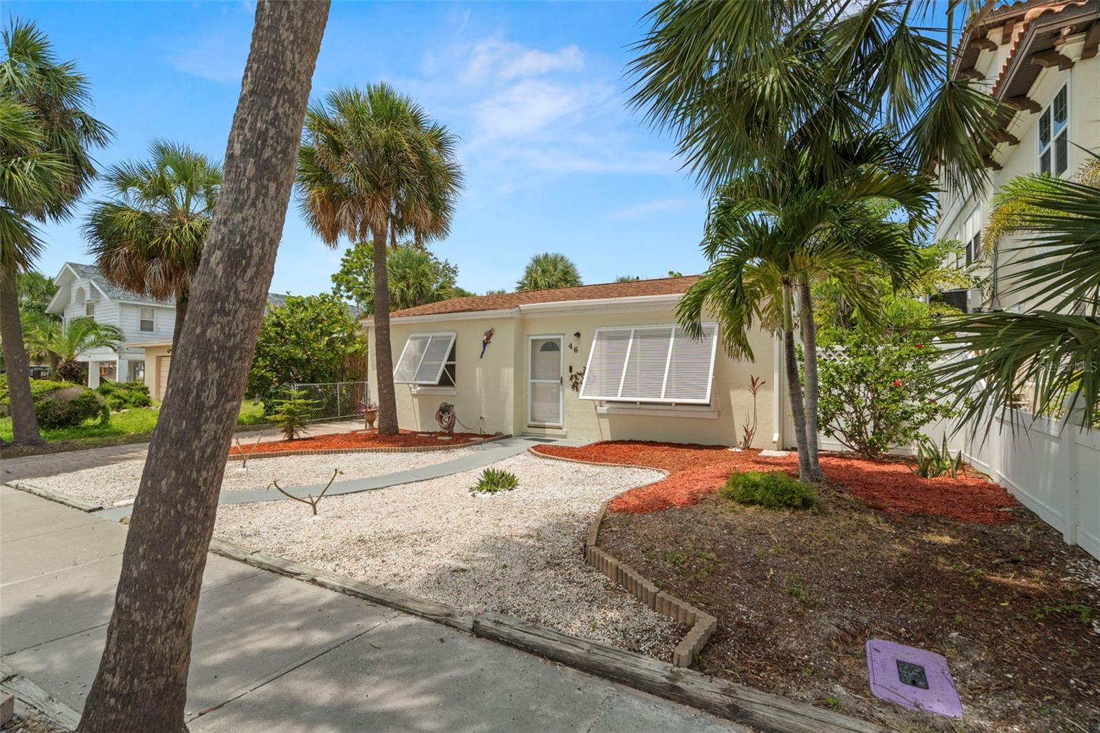 46 KIPLING PLAZA