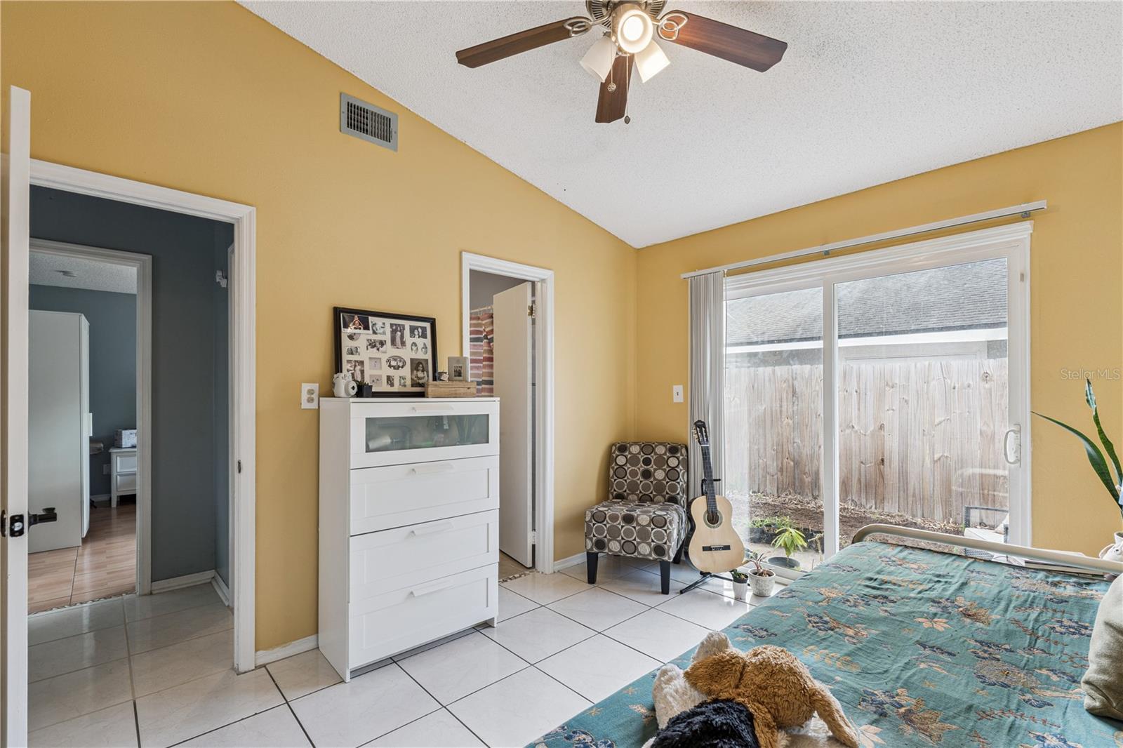 OAKLAND VILLAGE SEC 4 PH 1 - Residential