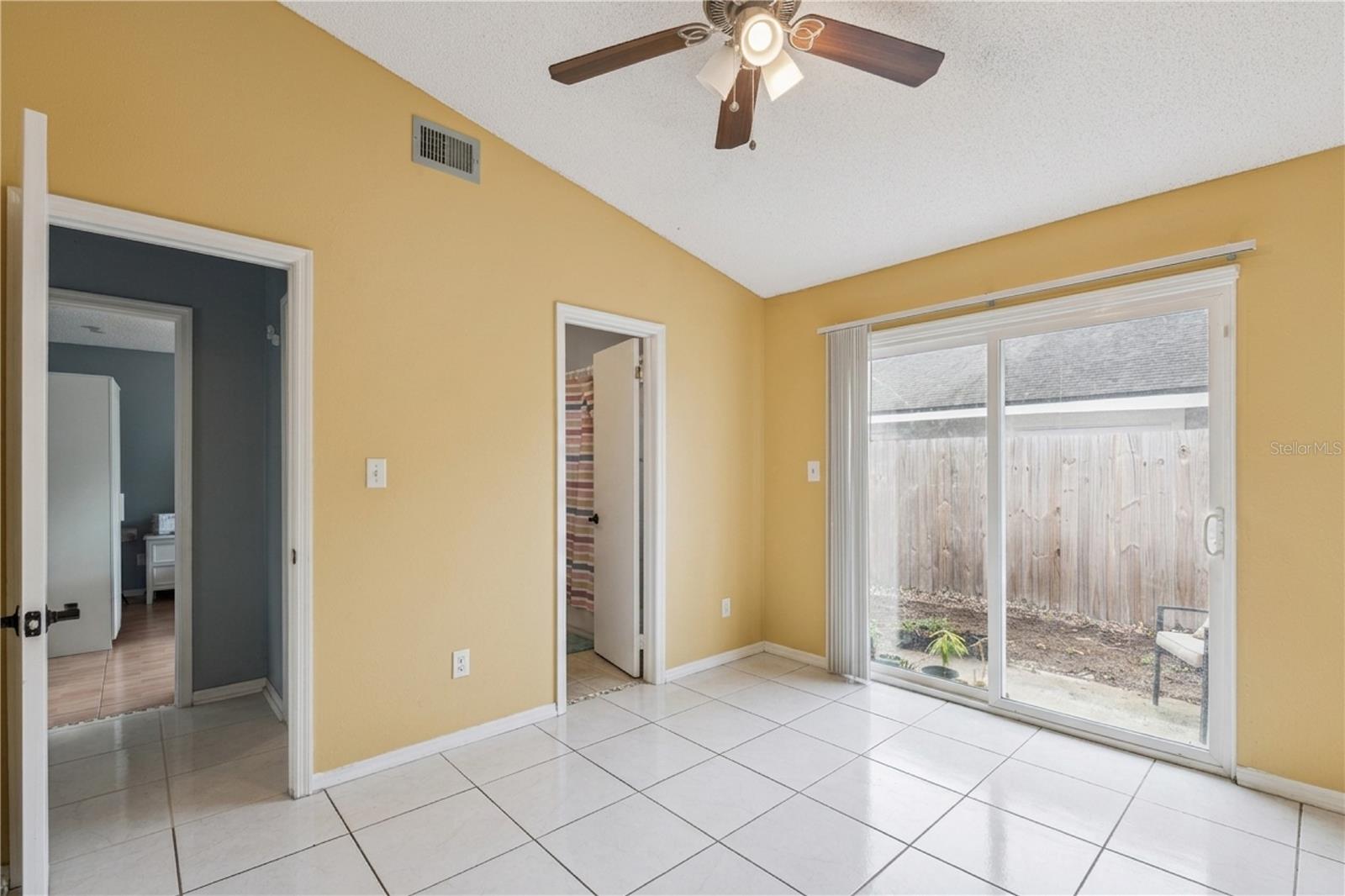 OAKLAND VILLAGE SEC 4 PH 1 - Residential