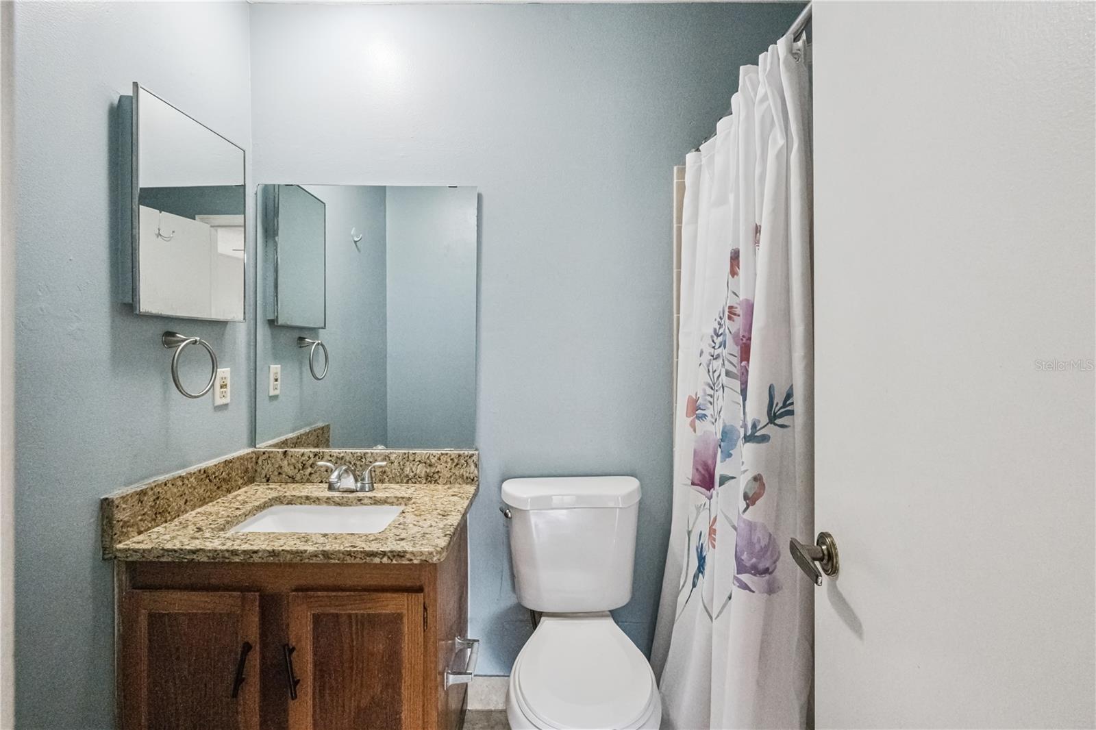 OAKLAND VILLAGE SEC 4 PH 1 - Residential