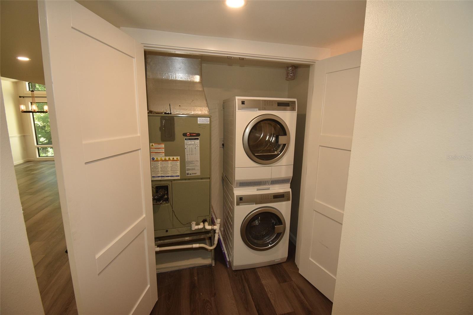 CORDOVA GARDENS IV - Residential