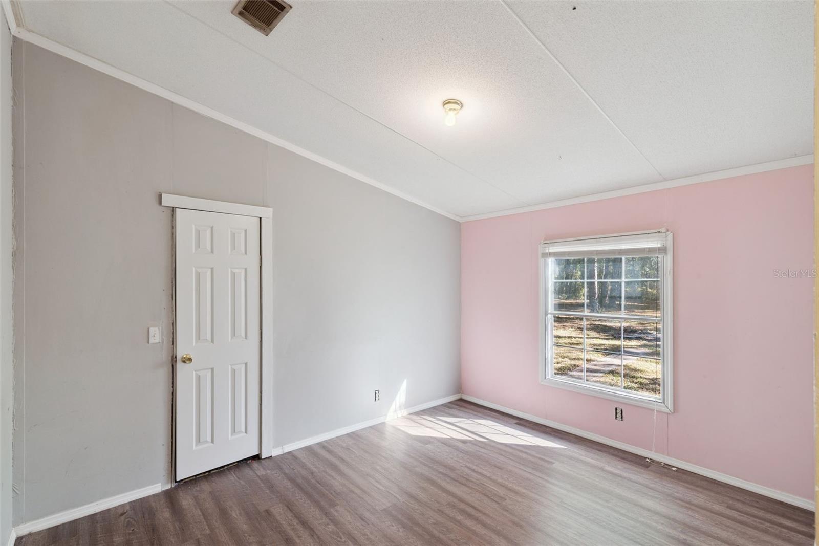 MERI OAKS NORTH - Residential