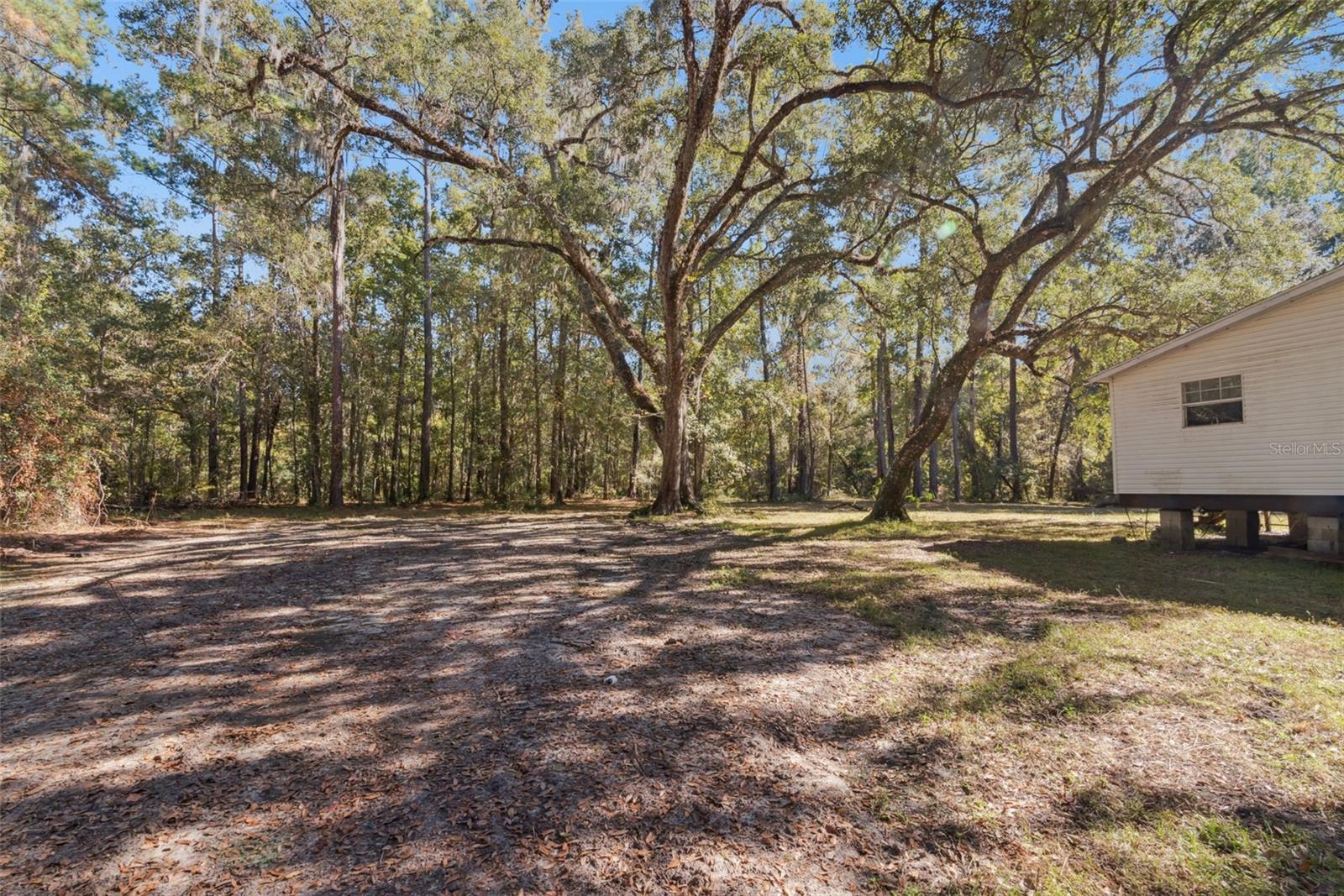 MERI OAKS NORTH - Residential