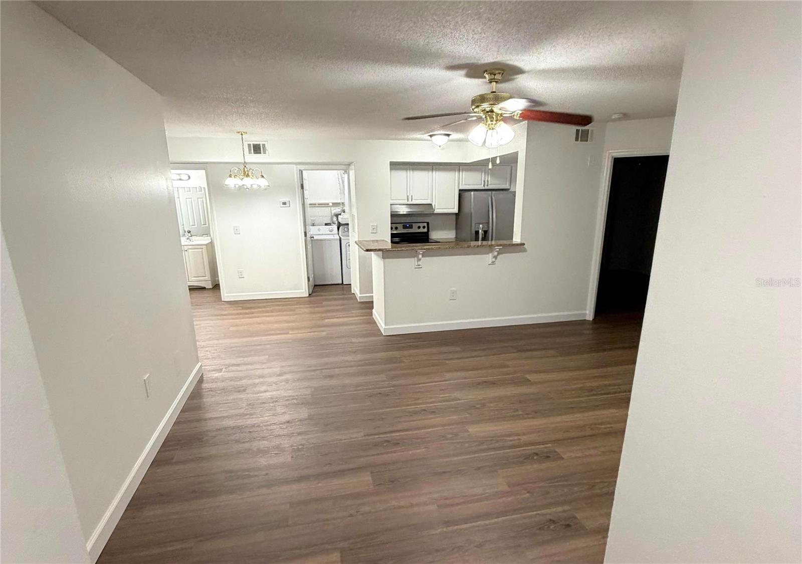 433 FOUNTAINHEAD CIRCLE 192