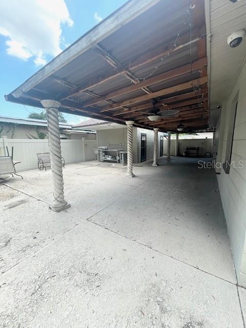 HIBISCUS GARDENS - Residential Lease