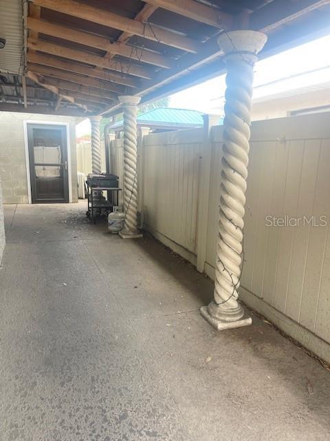 HIBISCUS GARDENS - Residential Lease