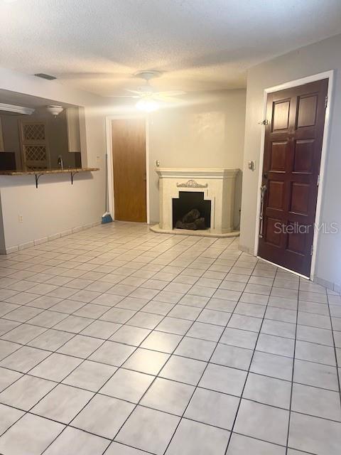 HIBISCUS GARDENS - Residential Lease