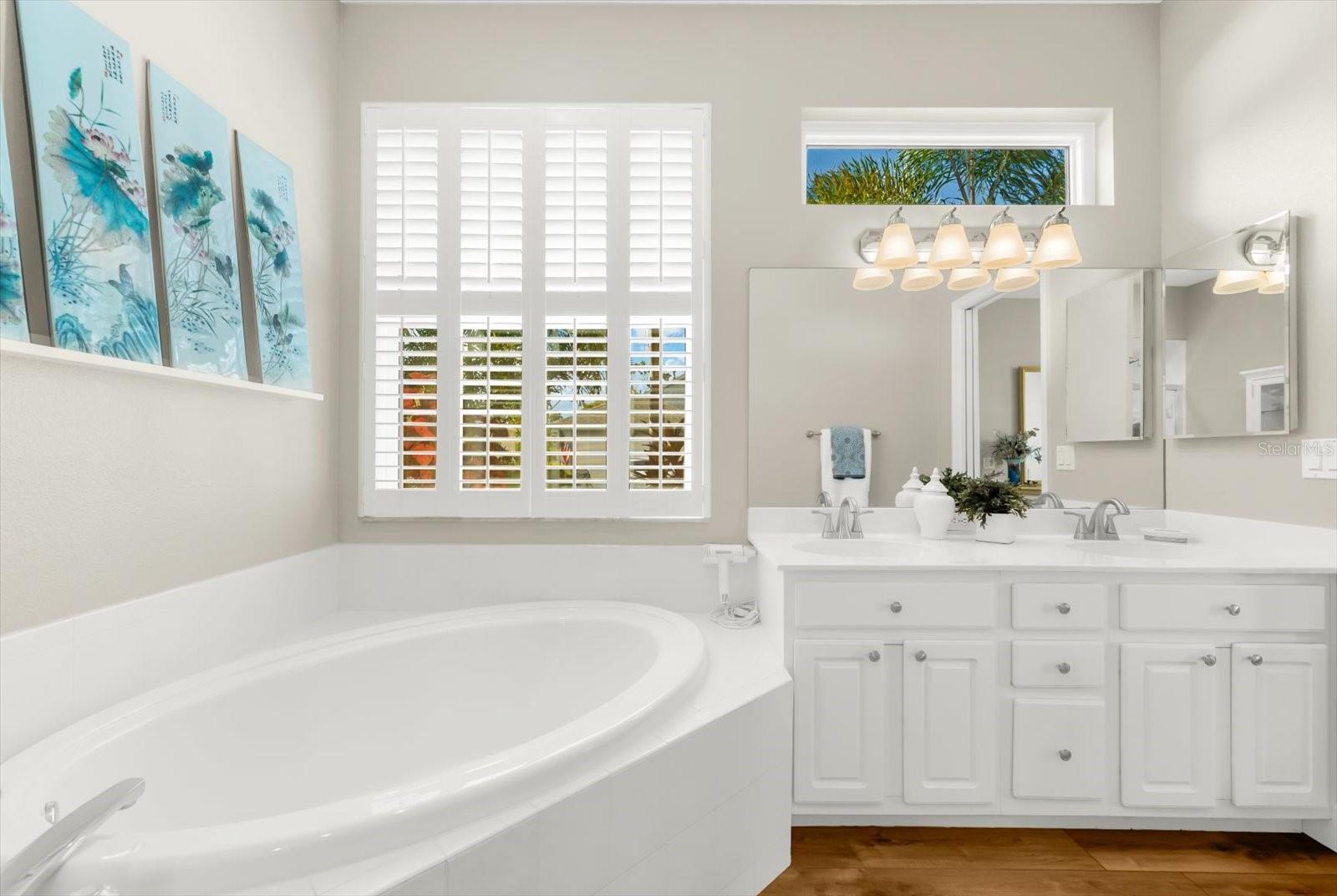 VILLAGE AT BEEKMAN PLACE SEC 3 - Residential