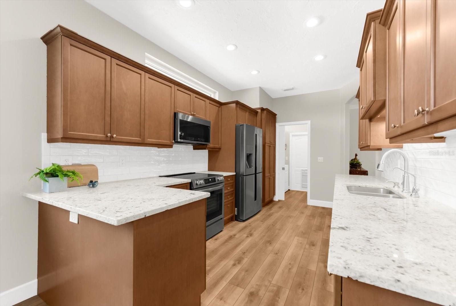 VILLAGE AT BEEKMAN PLACE SEC 3 - Residential