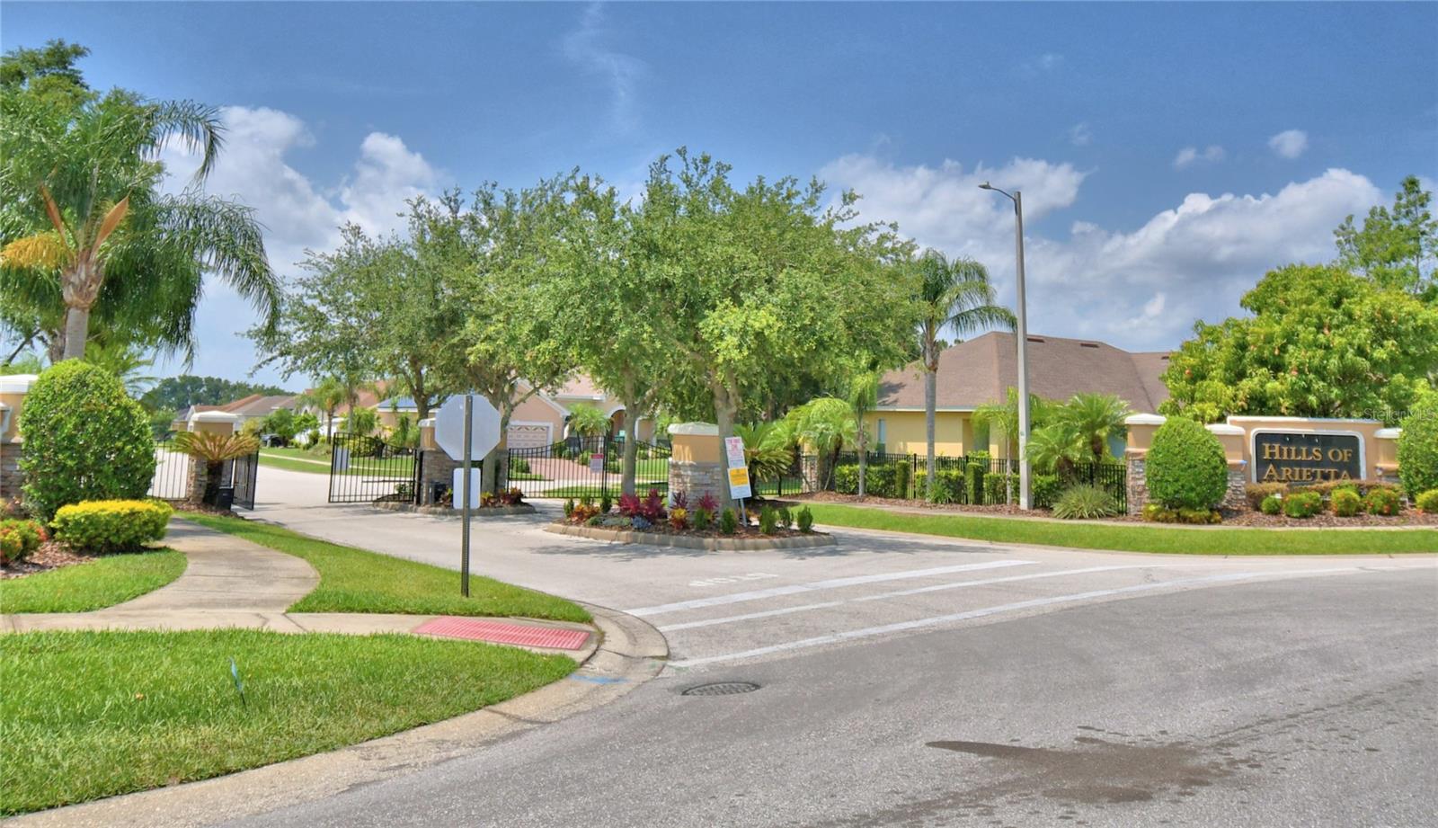 186 VIOLA DRIVE